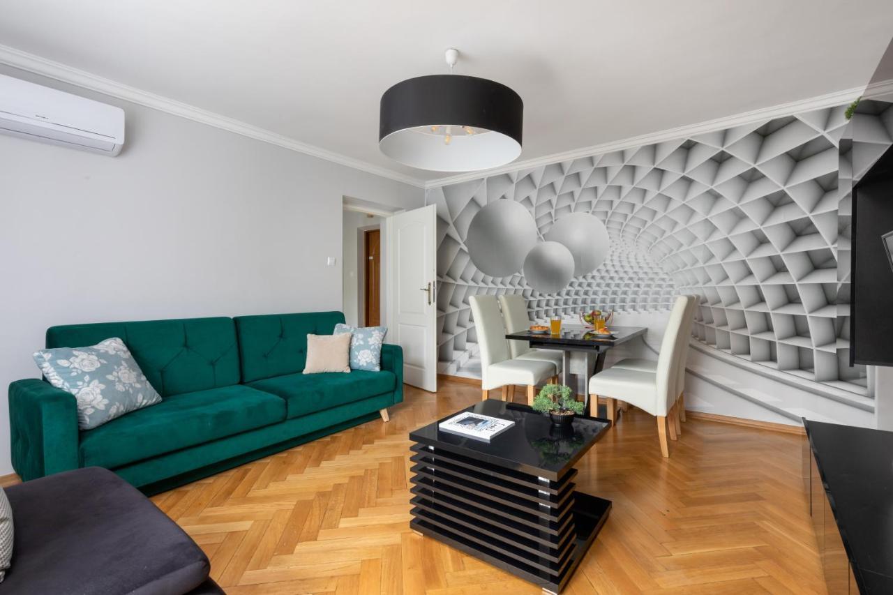 Rent Like Home - Hoza 38 Warsaw Exterior photo